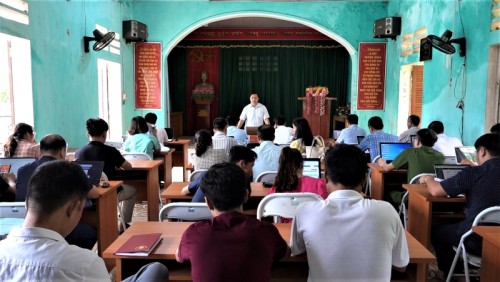 Văn Phòng Nông thôn mới huyện Bắc Quang làm việc tại xã Hữu Sản