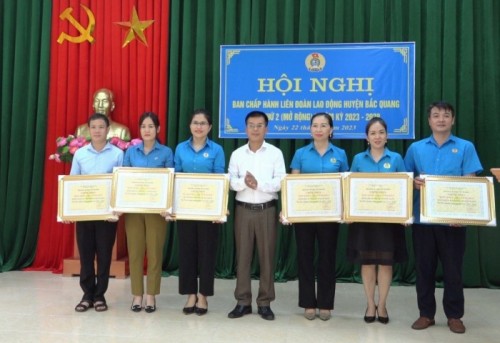 Hội nghị BCH LĐLĐ huyện Bắc Quang lần thứ 2 (mở rộng), nhiệm kỳ 2023-2028