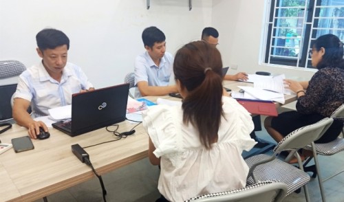 Đoàn kiểm tra liên ngành của tỉnh về luật lao động làm việc tại huyện Bắc Quang