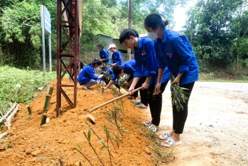 Xã Vĩnh Hảo lao động cộng sản chung tay xây dựng Nông thôn mới tháng 7