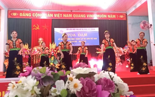 Hội LHPN thị trấn Việt Quang tọa đàm kỷ niệm ngày thành lập Hội liên hiệp phụ nữ Việt Nam