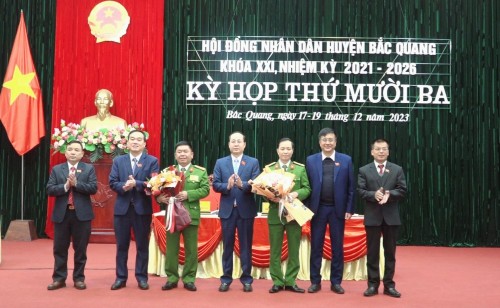 Kỳ họp 13 HĐND huyện Bắc Quang khoá XXI nhiệm kỳ 2021-2026 thành công tốt đẹp