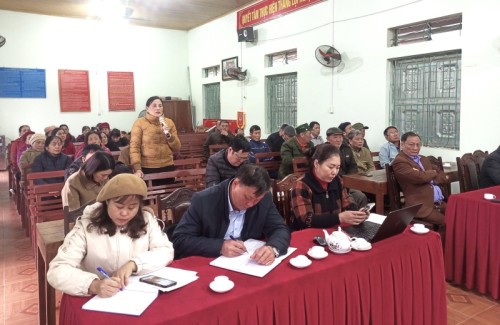 Tổ đại biểu HĐND huyện tiếp xúc với cử tri tại thị trấn Việt Quang