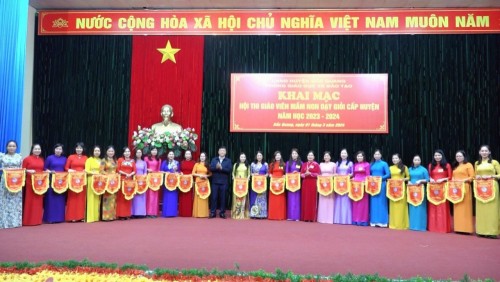 Bắc Quang khai mạc Hội thi giáo viên Mầm non dạy giỏi cấp huyện năm học 2023-2024
