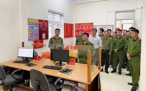Ra mắt mô hình Điểm Cải cách hành chính tại Bộ phận một cửa Công an thị trấn Việt Quang