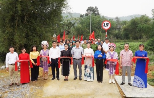 Lễ khánh thành cầu Thành Sơn 6 thôn Nhạ xã Đồng Tâm