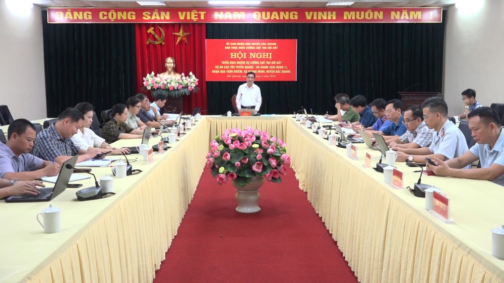 Bắc Quang Triển khai nhiệm vụ cưỡng chế thu hồi đất dự án: Cao tốc...