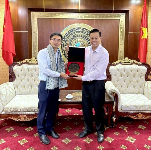 Chủ tịch UBND tỉnh Nguyễn Văn Sơn dự hội nghị Đoàn chương trình và Đoàn đánh giá tình hình thực hiện dự án của ADB năm 2023