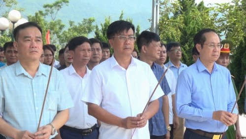 Huyện Bắc Quang dâng hương tưởng niệm các Anh hùng liệt sĩ