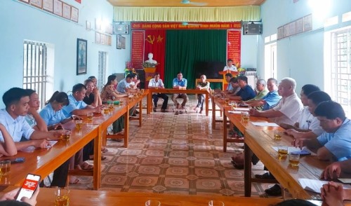 Đoàn đại biểu xã Vĩnh Phúc học tập trao đổi kinh nghiệm về xây dựng làng nghề tại thôn Mỹ Tân, xã Tân Quang
