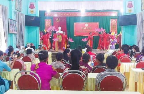 Hội Cựu giáo chức xã Tân Quang tổ chức thành công Đại hội lần thứ IV, nhiệm kỳ 2023-2028