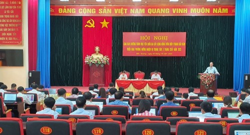 Bắc Quang giao ban chương trình MTQG Xây dựng NTM 9 tháng đầu năm