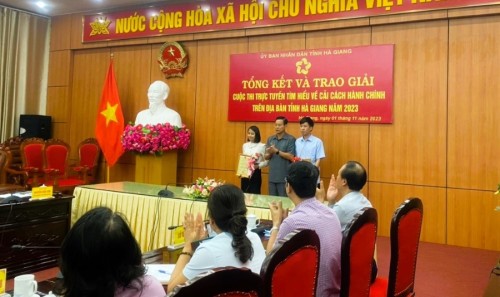 Viên chức BHXH huyện Bắc Quang đạt thành tích cao cuộc thi tìm hiểu cải cách hành chính