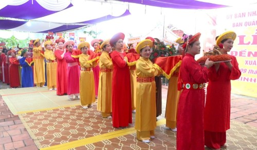 Lễ hội Đền Chúa Bà thị trấn Vĩnh Tuy huyện Bắc Quang