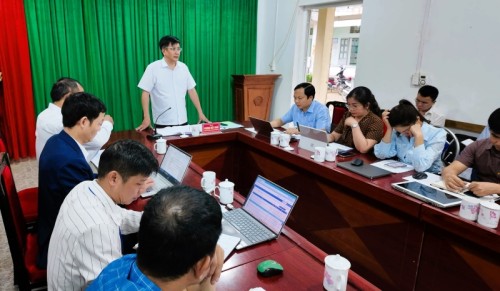 Chủ tịch UBND huyện kiểm tra tình hình triển khai nhiệm vụ phát triển Kinh tế - Xã hội tại xã Tân Lập