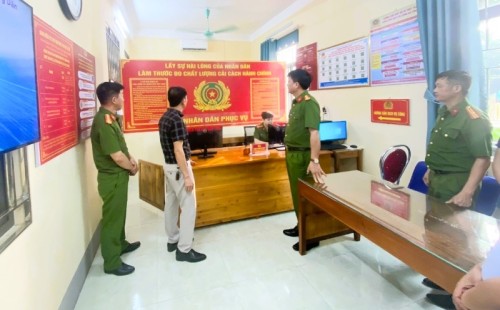 Xã Tân Quang ra mắt mô hình “Cải cách hành chính Công an xã”
