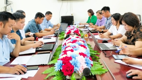 Xã Đồng Tâm họp Hội đồng thi đua khen thưởng lĩnh vực xây dựng NTM
