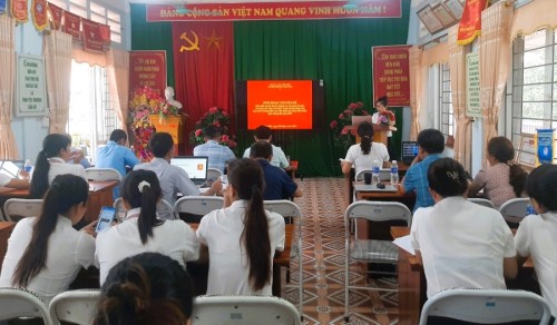 Chi bộ Trường Mầm non Tiên Kiều tổ chức sinh hoạt chuyên đề về xóa bỏ hủ tục lạc hậu