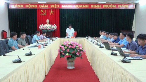 UBND huyện họp nắm bắt tiến độ công tác bồi thường GPMB phục vụ đường cao tốc Tuyên Quang-Hà Giang (giai đoạn 1) đoạn qua tỉnh Hà Giang và các công trình trọng điểm  trên địa bàn huyện