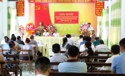 Đại biểu HĐND tỉnh và HĐND huyện tiếp xúc của tri tại xã Tiên Kiều