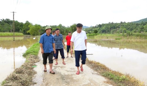 Chủ tịch UBND huyện Bắc Quang Phùng Viết Vinh kiểm tra, chỉ đạo khắc phục thiên tại trên địa bàn