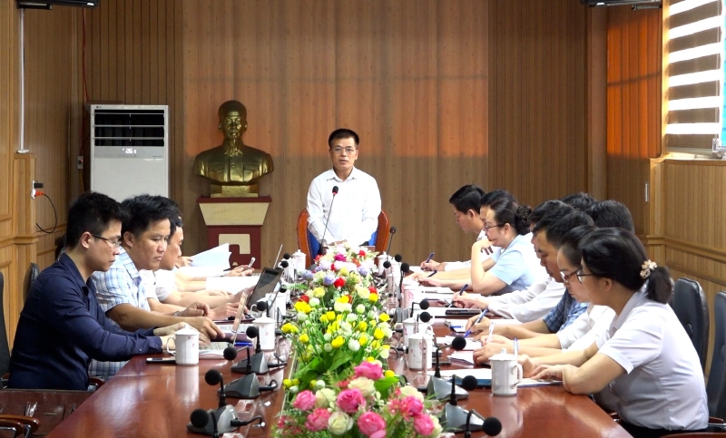 Thường trực Huyện ủy Bắc Quang làm việc với Bệnh viện Đa khoa khu...